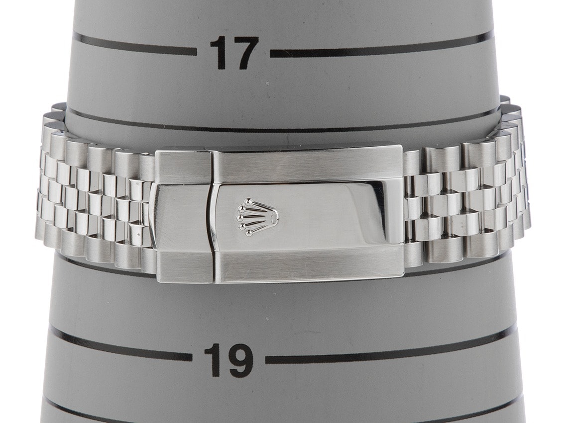 Rolex Datejust – Ref. 126200, Wie neu – 8/9