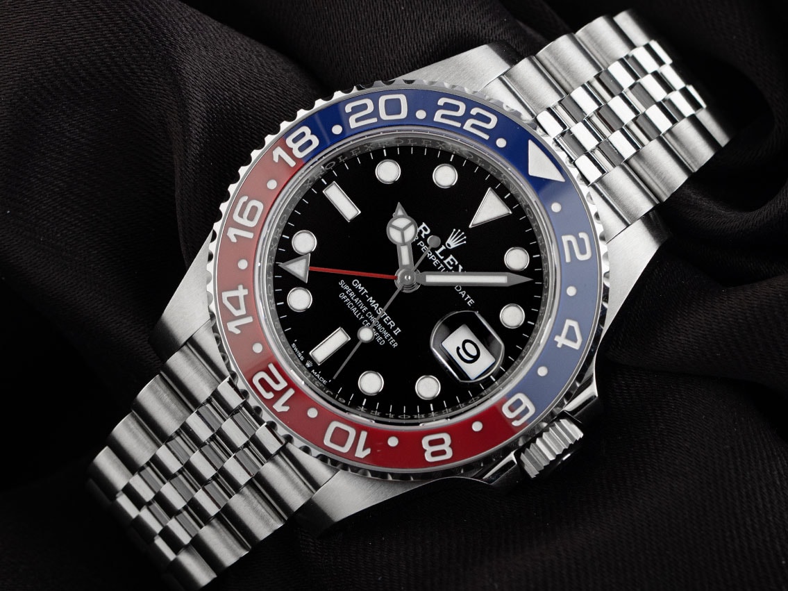Rolex GMT-Master – Ref. 126710BLRO, Gut – 3/8