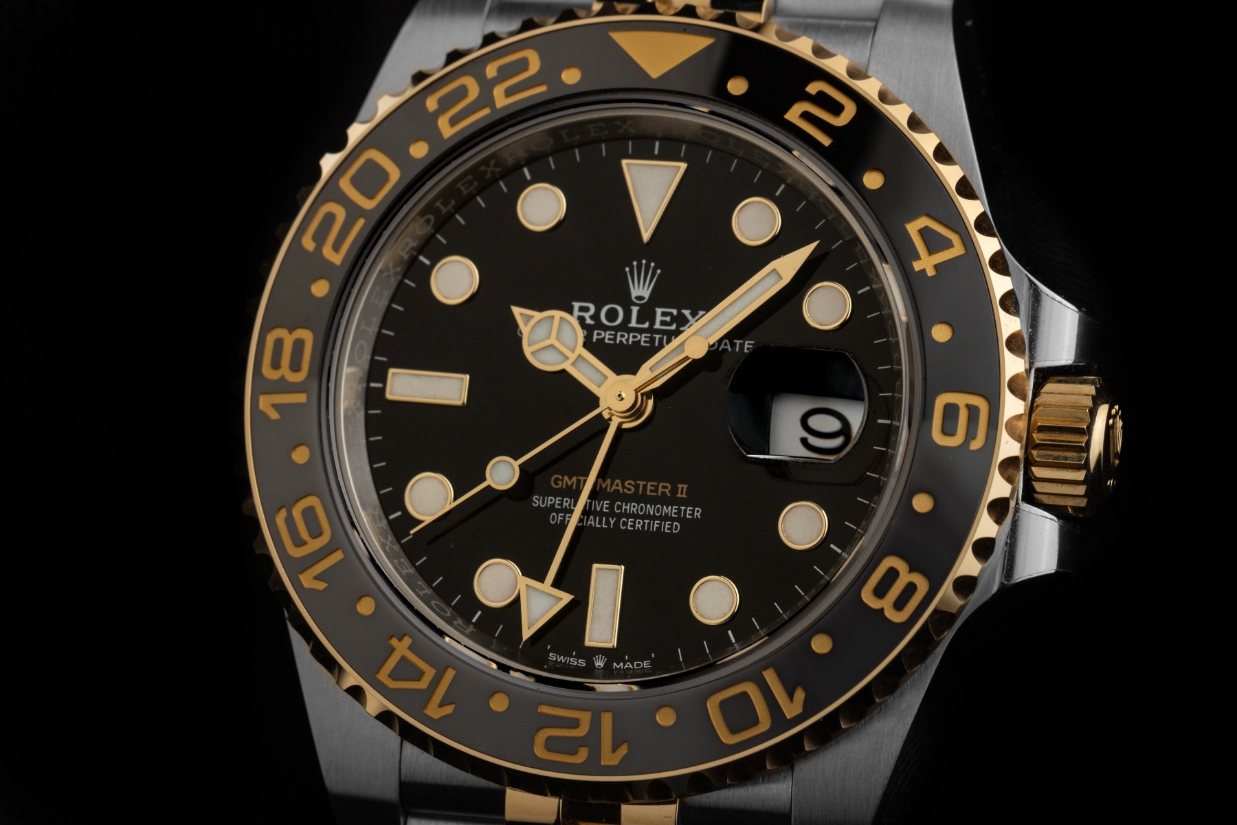 Rolex GMT-Master – Ref. 126713GRNR, Neu – 3/8