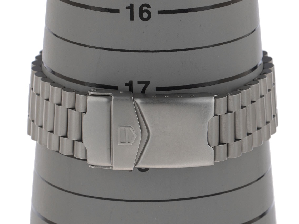 TAG Heuer 2000 – Ref. 154.006, good – 8/8