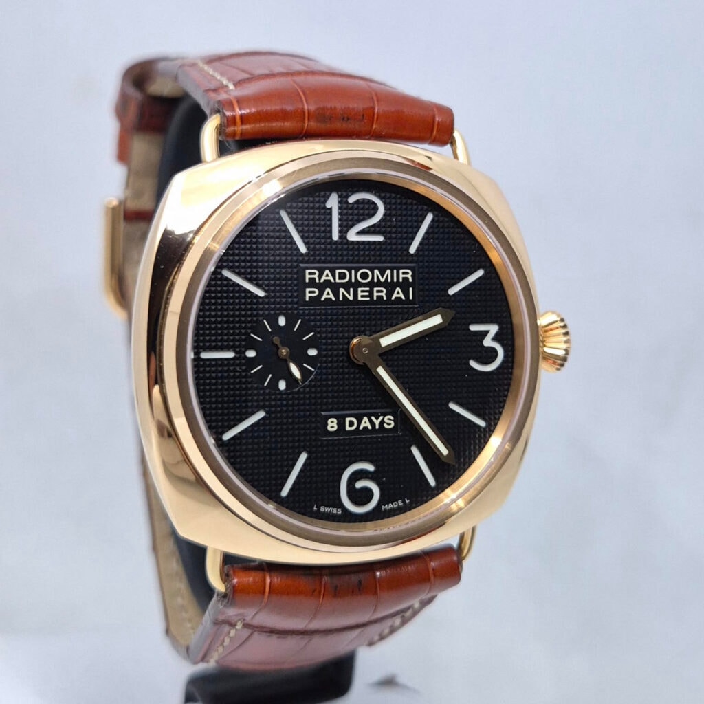 Panerai Radiomir – Ref. PAM00197, used – 8/14
