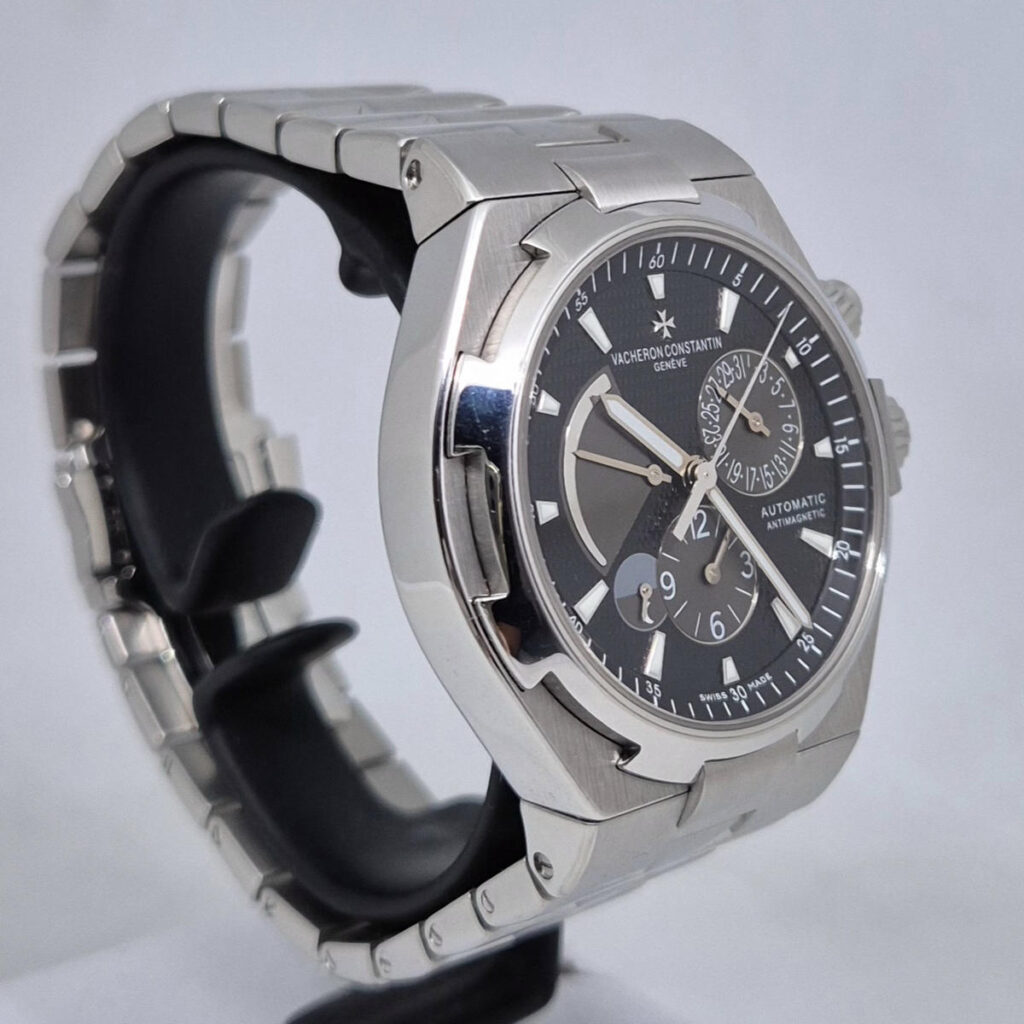 Vacheron Constantin Overseas – Ref. 47450/B01A-9227, used – 8/13
