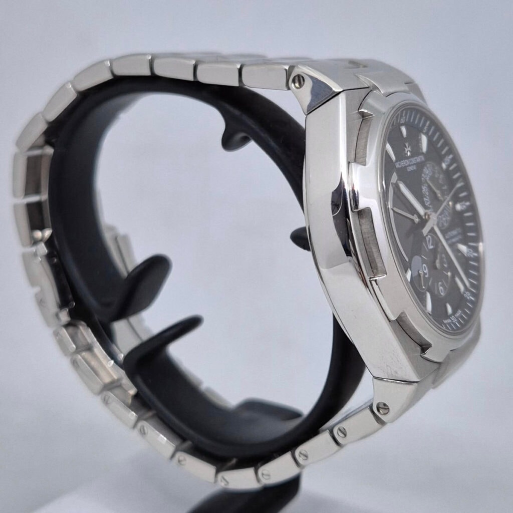 Vacheron Constantin Overseas – Ref. 47450/B01A-9227, used – 9/13