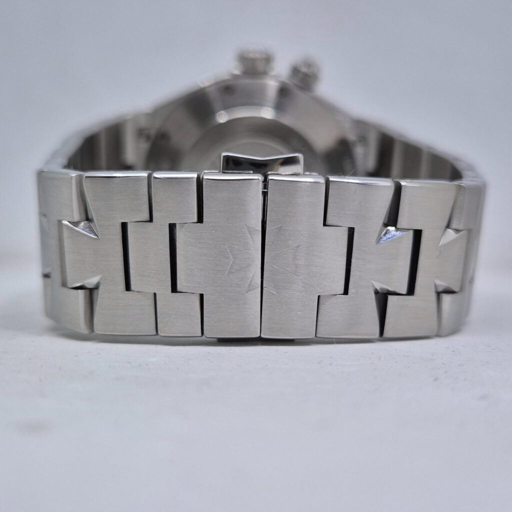 Vacheron Constantin Overseas – Ref. 47450/B01A-9227, used – 13/13