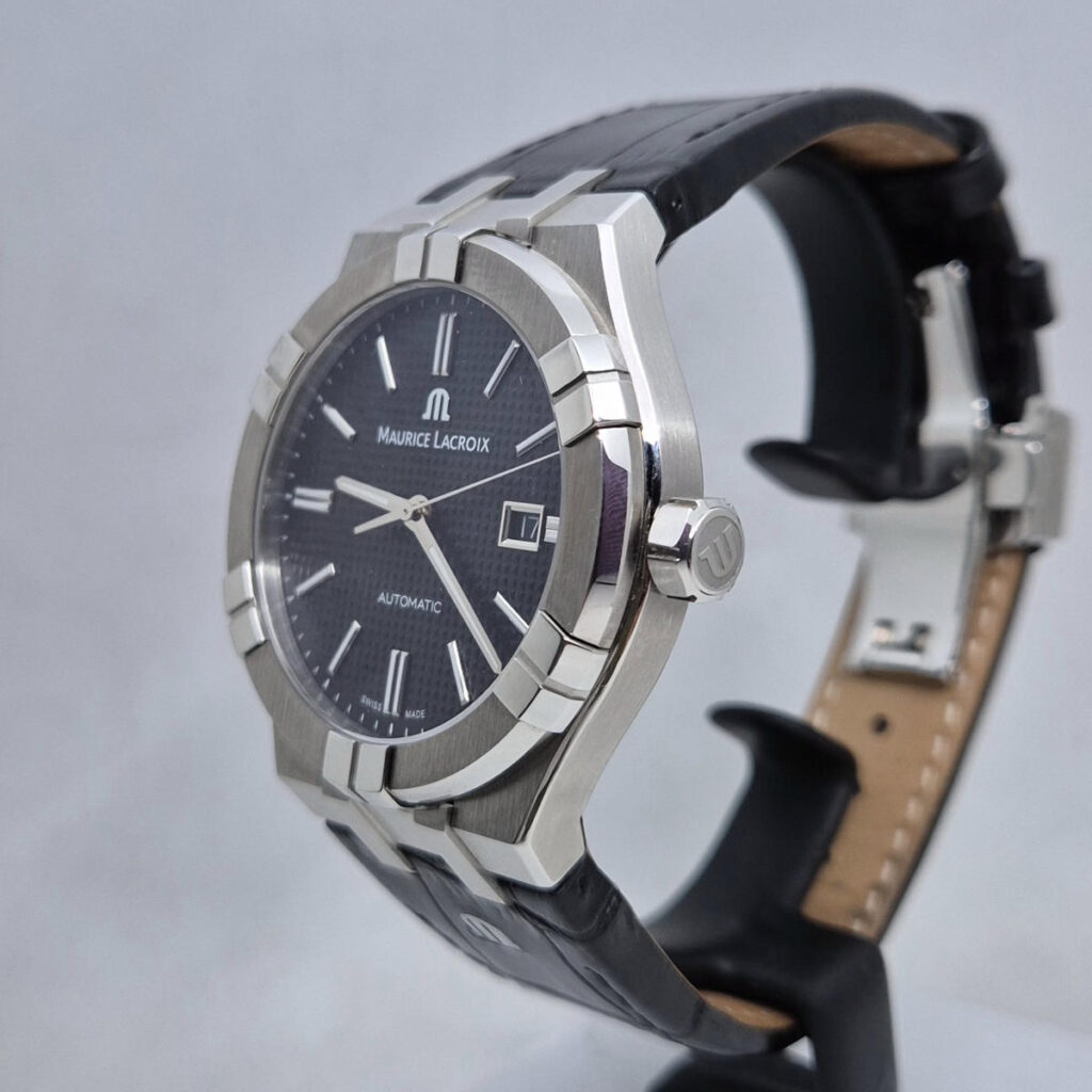 Maurice Lacroix Aikon – Ref. AI6008-SS001-330-1, Gebraucht – 5/13