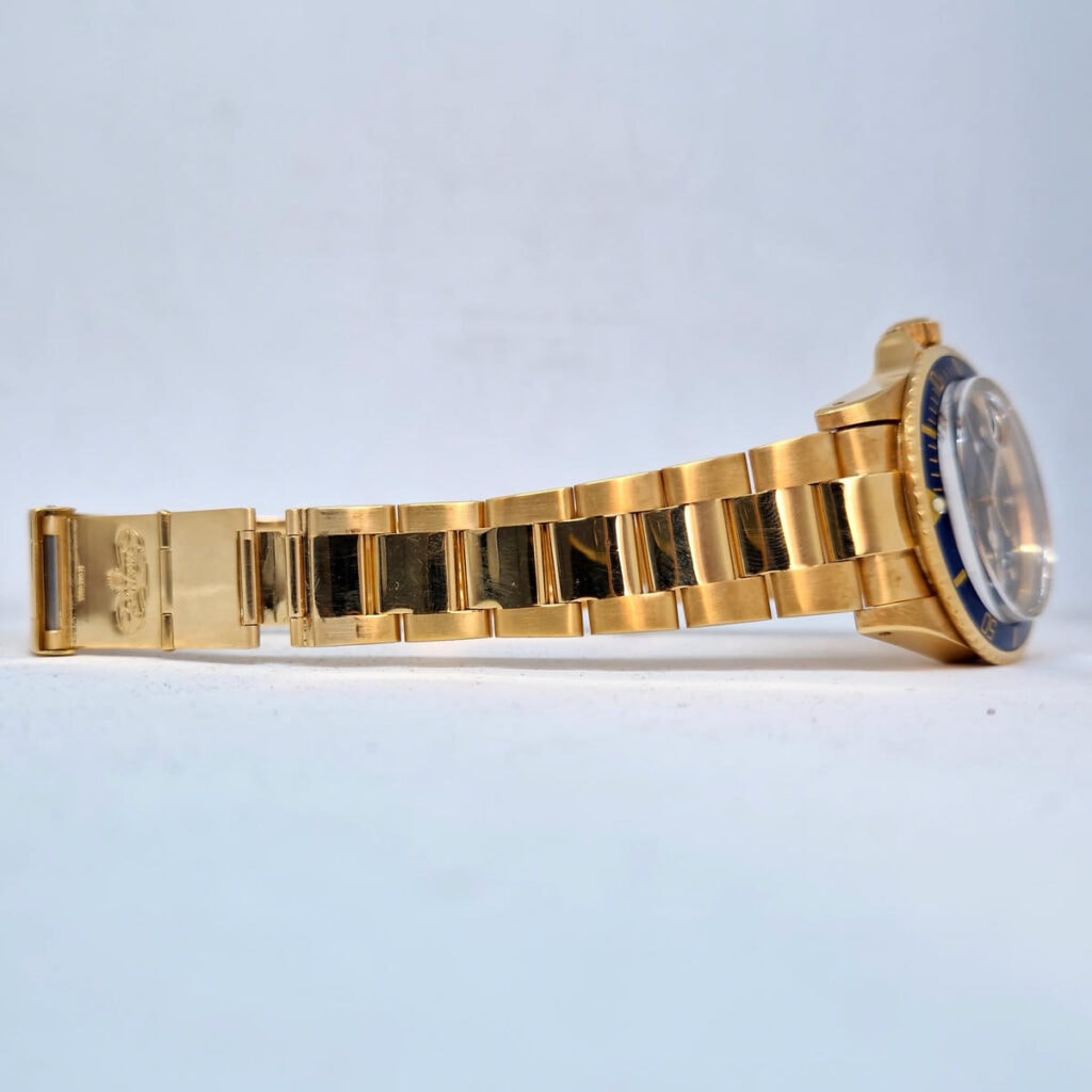 Rolex Submariner Date 116613LB – Ref. 1680, used – 13/15