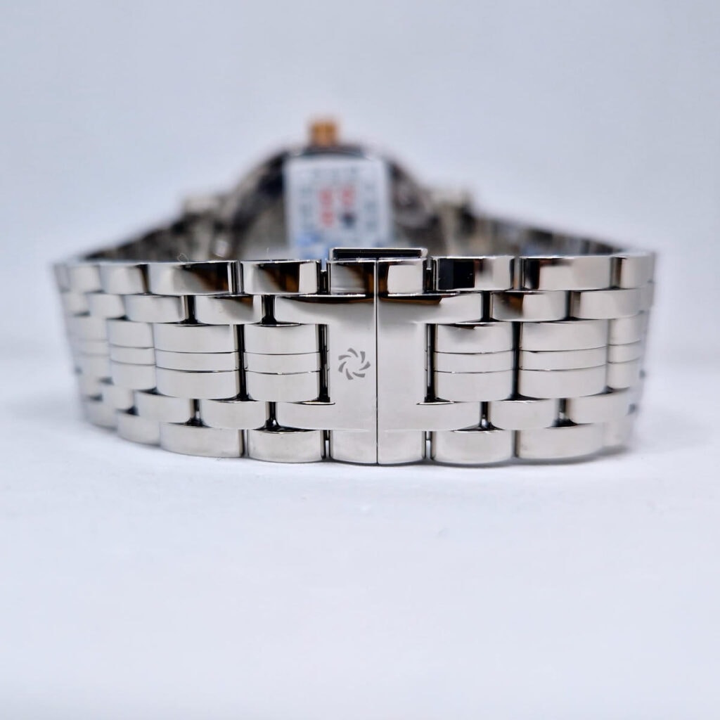 Carl F. Bucherer Adamavi – Ref. 00.10318.07.11.21, Neu – 8/9