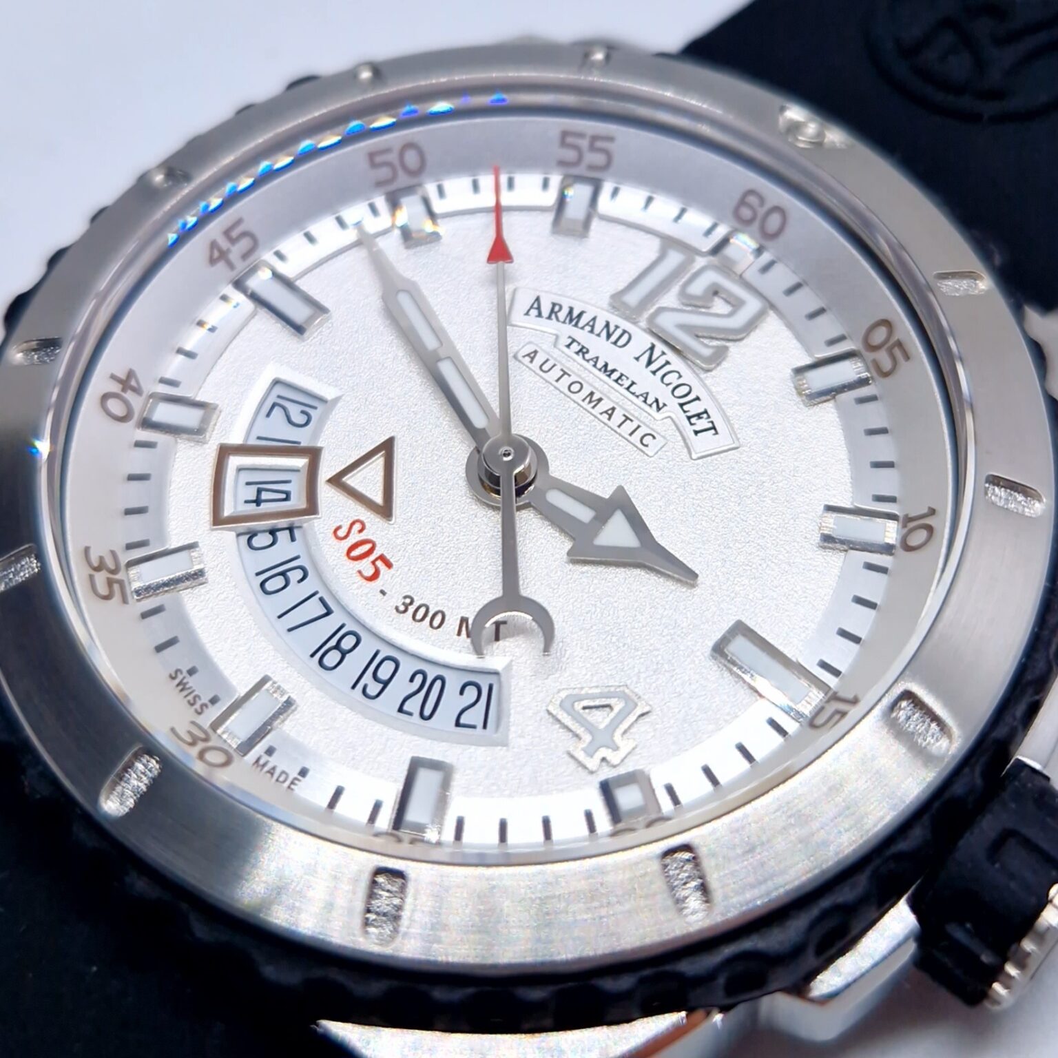 Armand Nicolet A713 – Ref. A713BGN-AG-GG4710N, Neu – 2/10