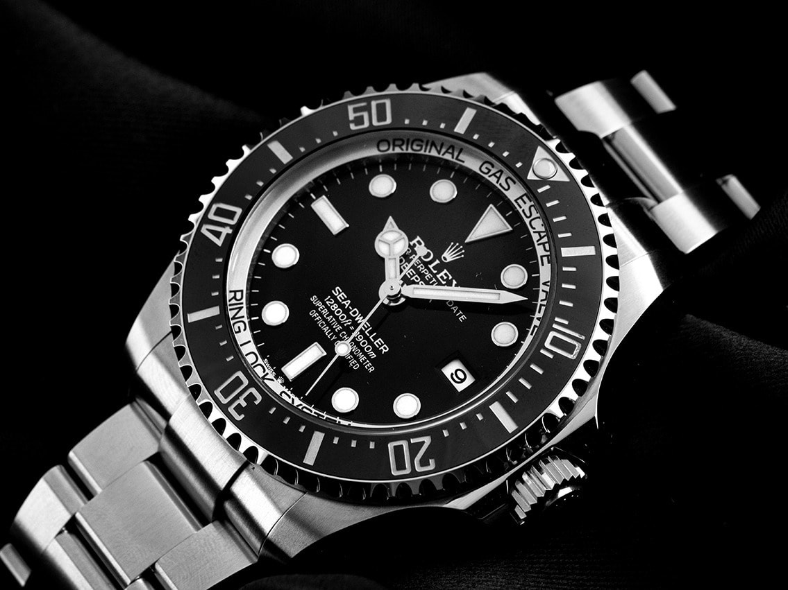 Rolex Sea-Dweller – Ref. 126660, very good – 3/10