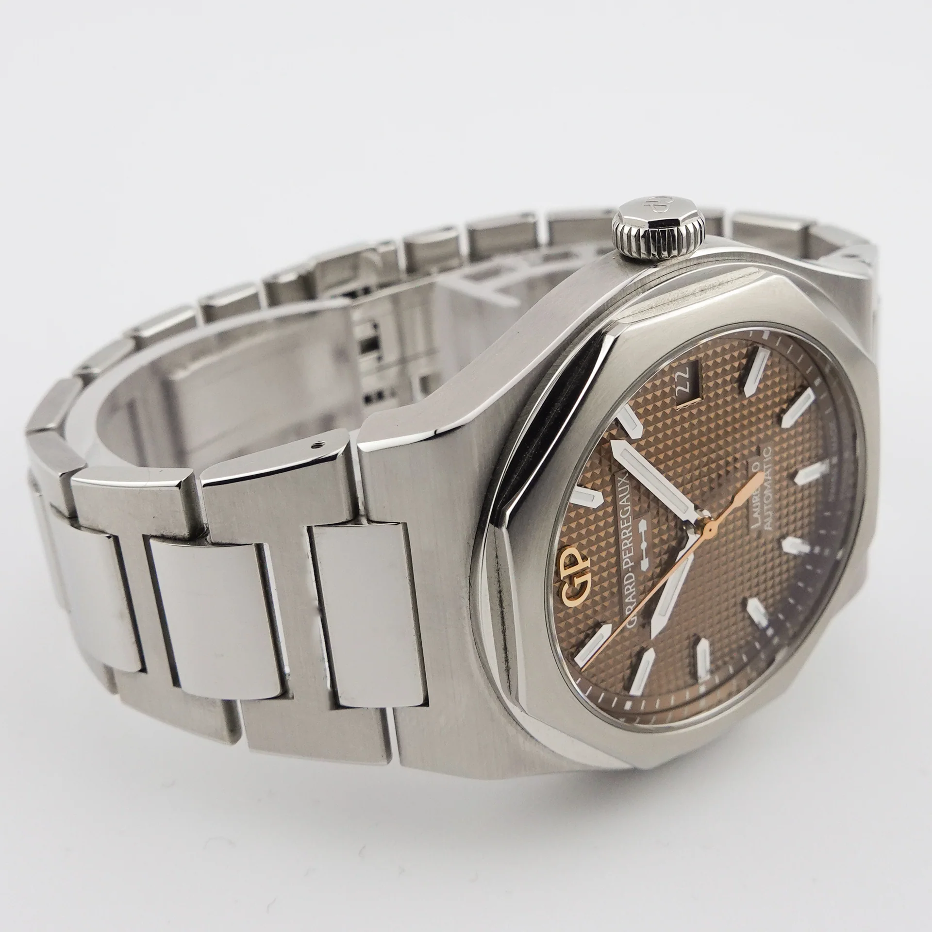 Girard Perregaux Laureato – Ref. 81005-11-3154-1CM, Wie neu – 5/5