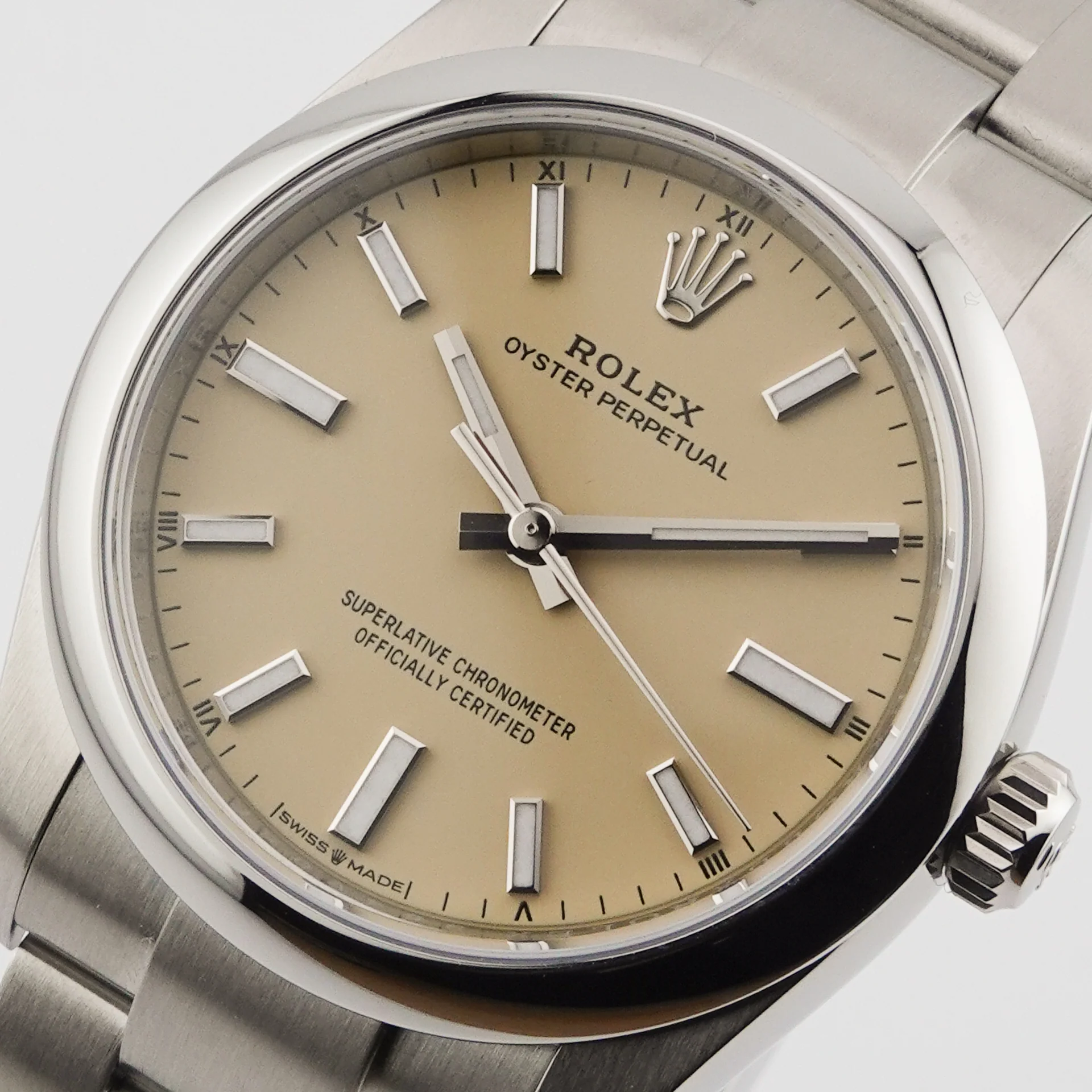 Rolex Perpetual 34 – Ref. 124200, Neu – 4/5