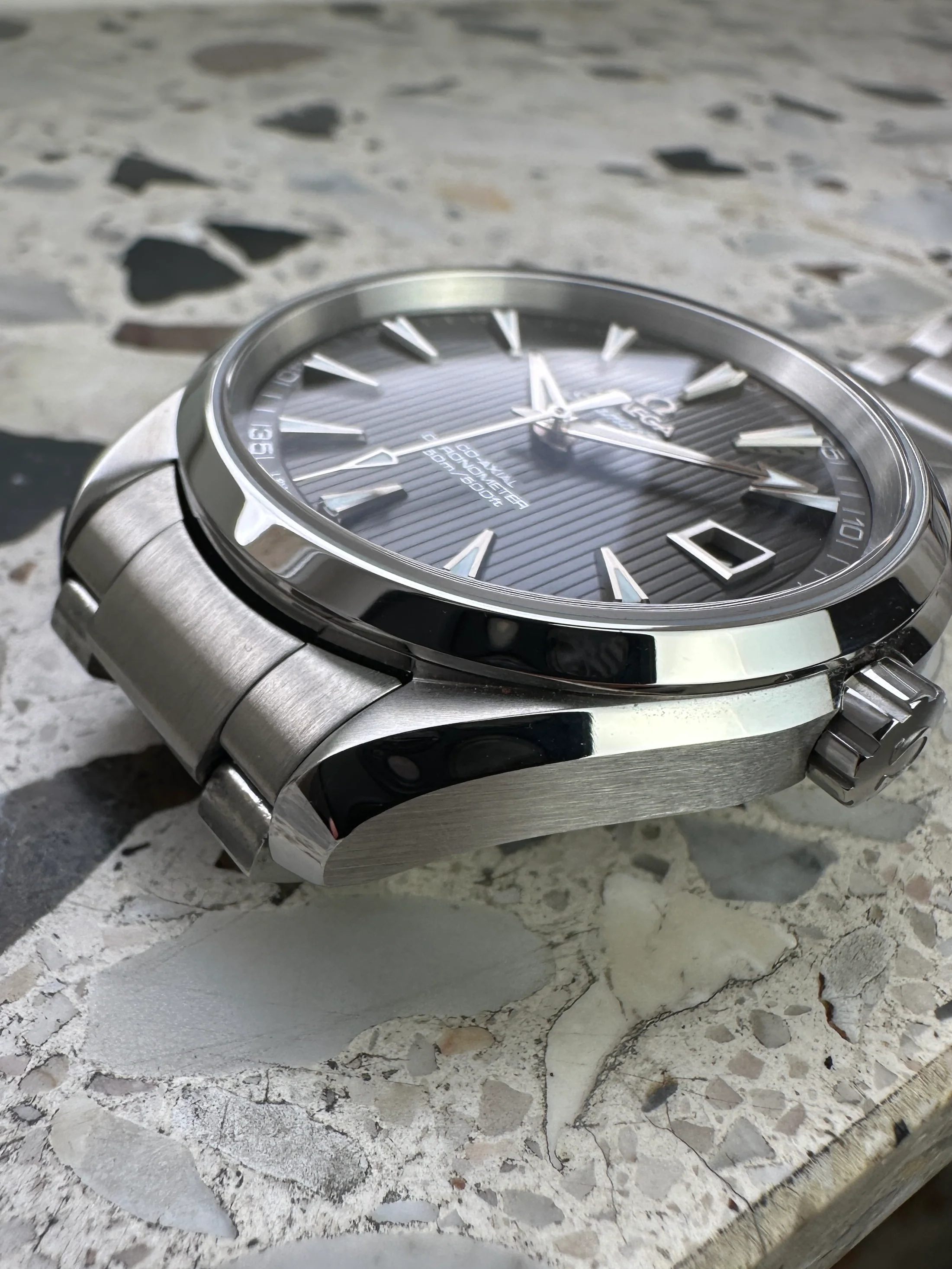 Omega Aqua Terra – Ref. 231.10.42.21.06.001, very good – 5/14