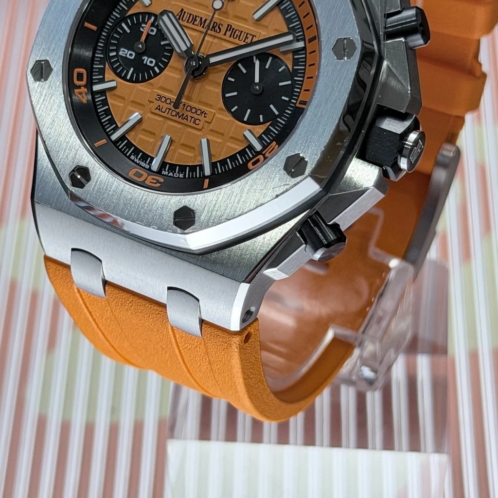 Audemars Piguet Royal Oak Offshore Diver – Ref. 26703ST.OO.A070CA.01, Sehr gut – 5/6