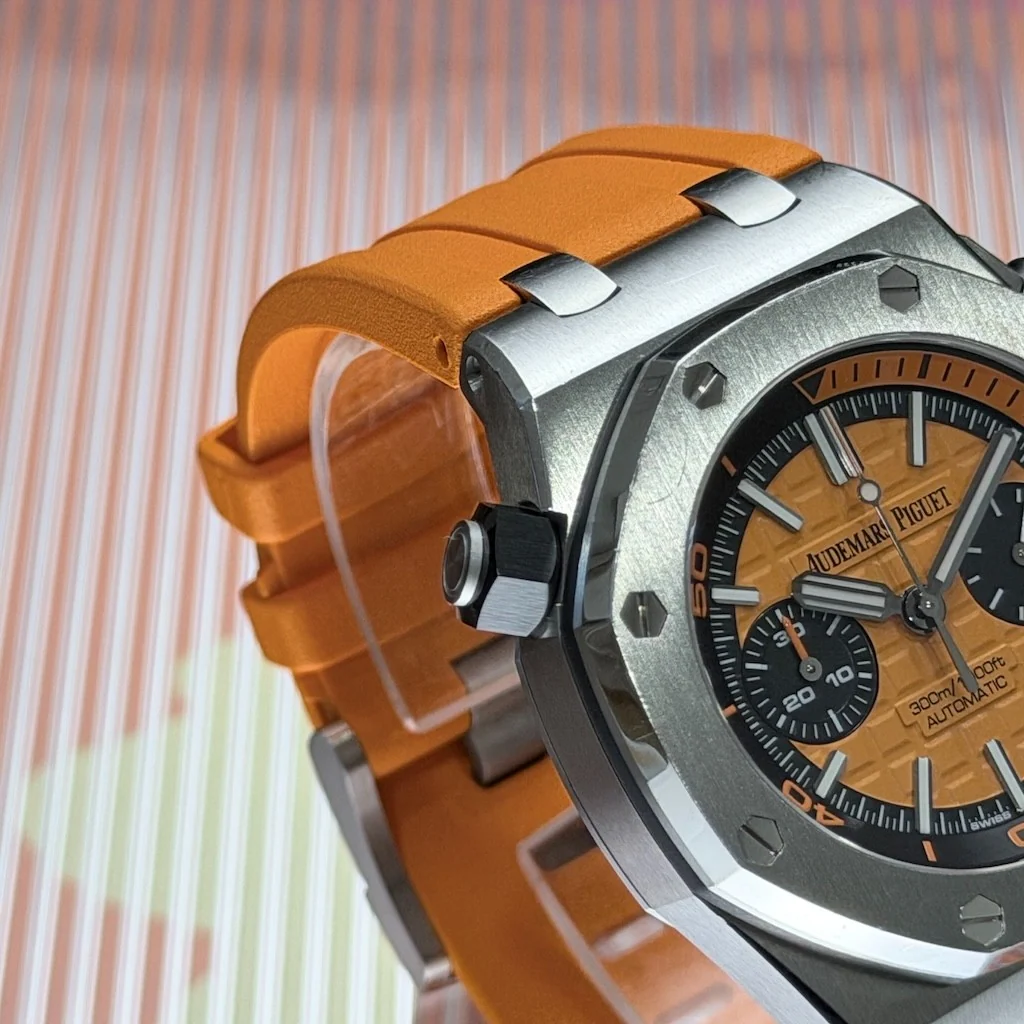 Audemars Piguet Royal Oak Offshore Diver – Ref. 26703ST.OO.A070CA.01, Sehr gut – 6/6