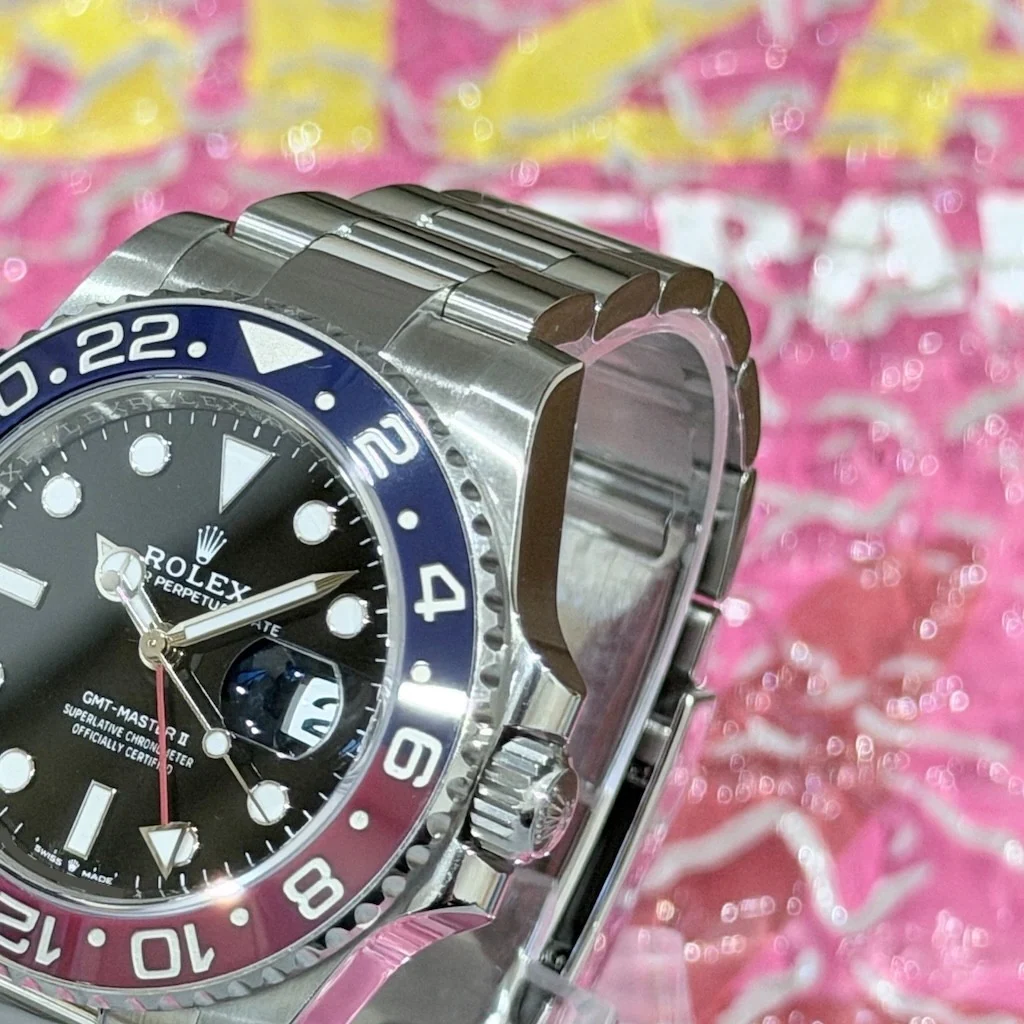 Rolex GMT-Master II – Ref. 126710BLRO, Wie neu – 4/6
