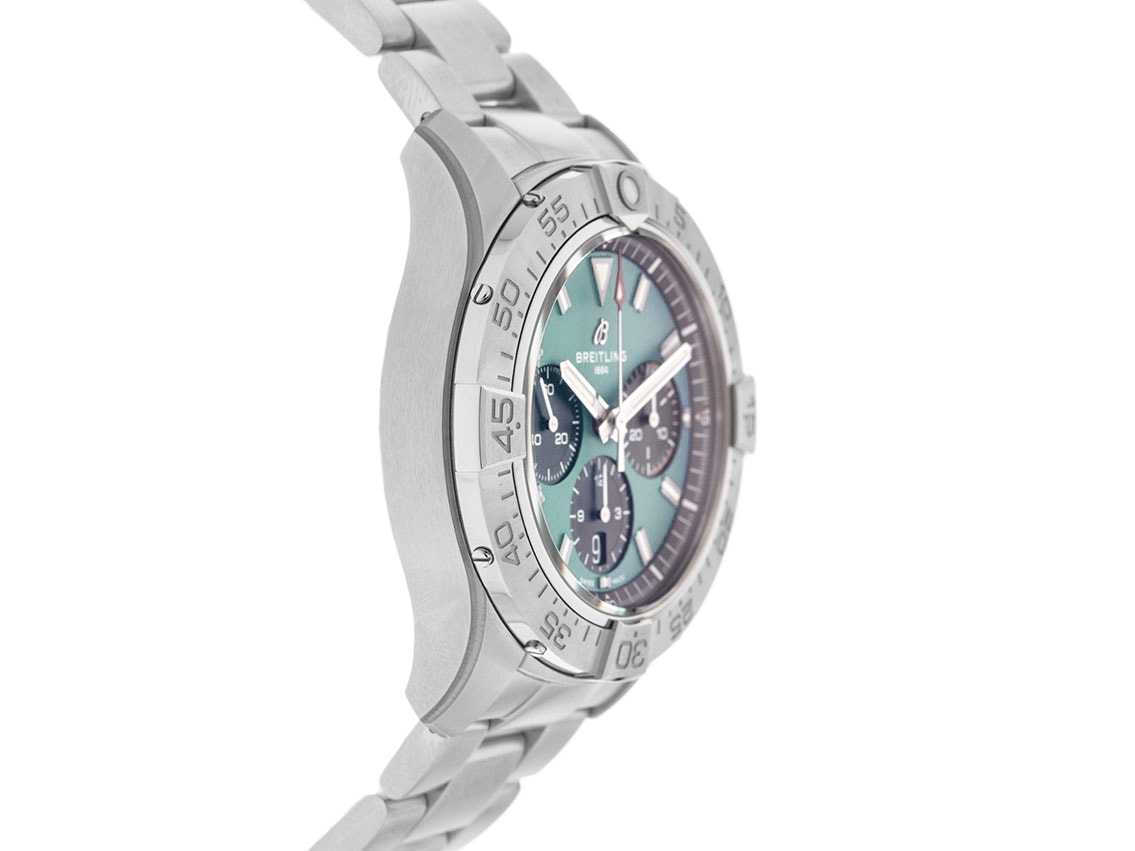 Breitling Avenger – Ref. AB0147101L1A1, Neu – 5/8