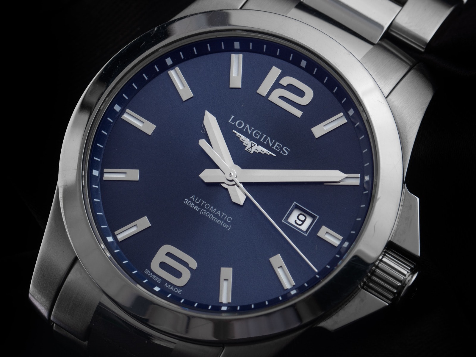 Longines Conquest – Ref. L3.778.4.96.6, Gut – 3/8