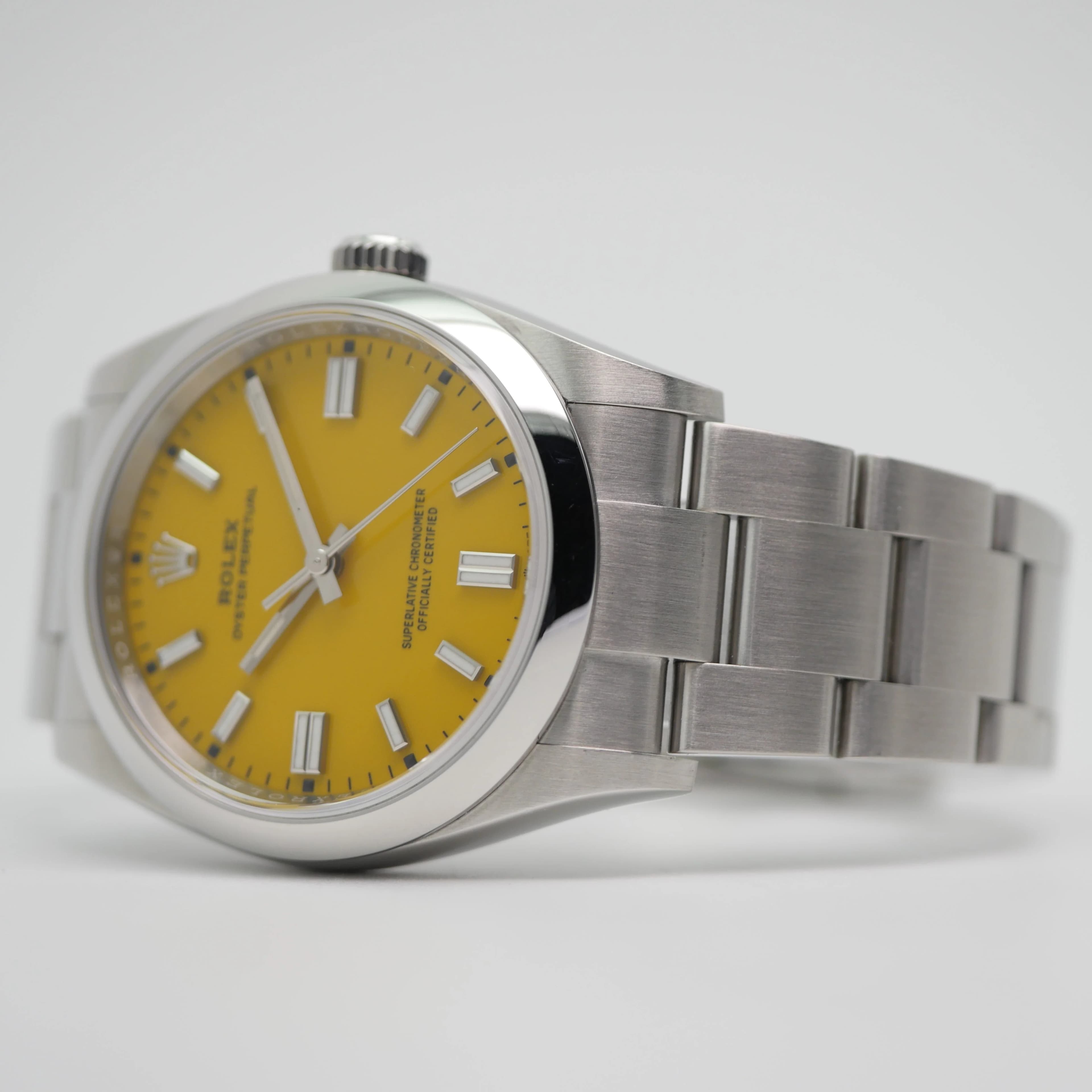 Rolex Oyster Perpetual – Ref. 126000, Sehr gut – Bild 2/5