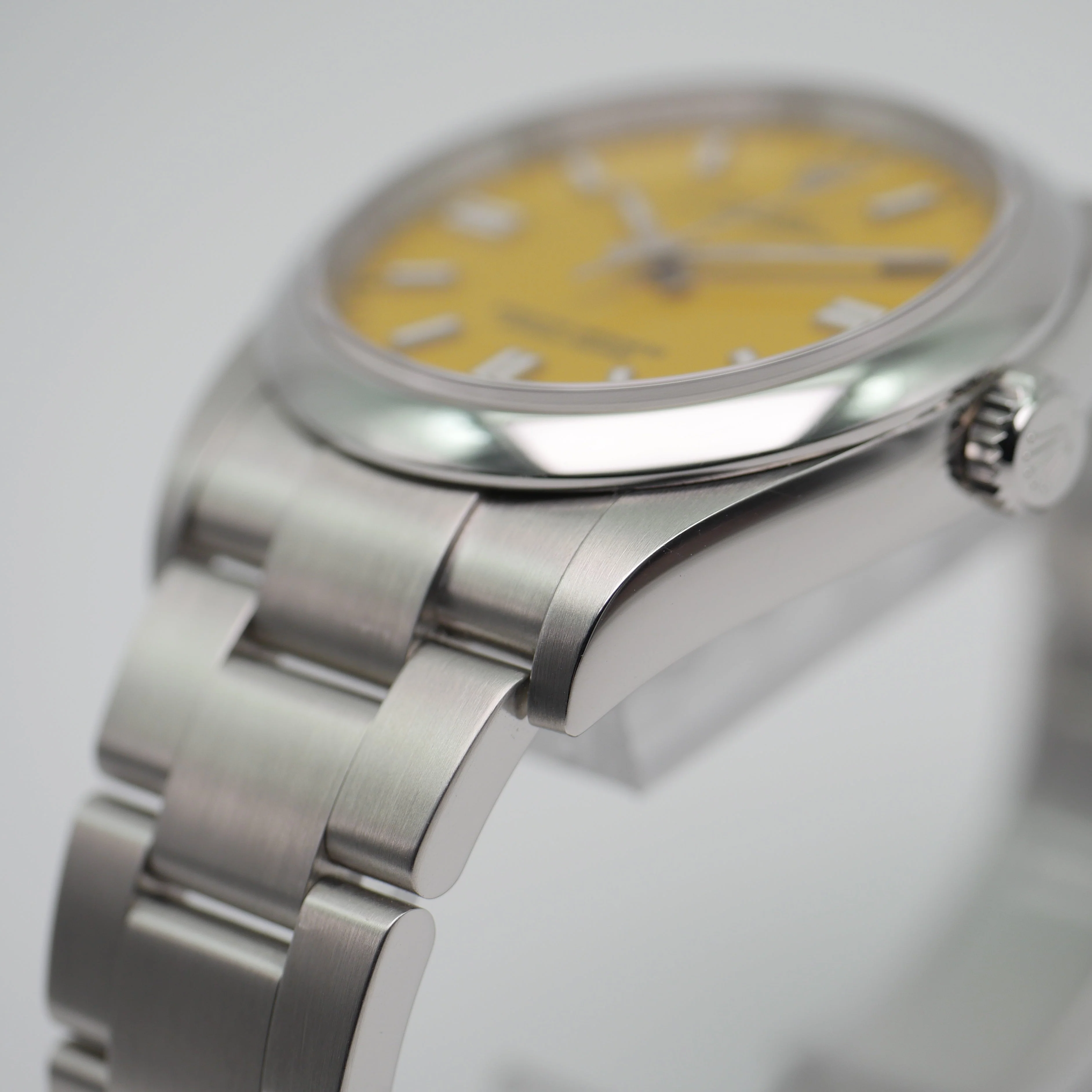 Rolex Oyster Perpetual – Ref. 126000, Sehr gut – 3/5
