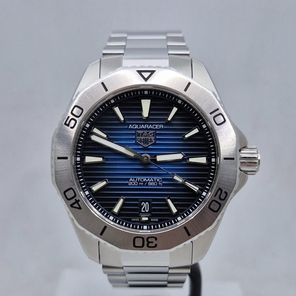 TAG Heuer Aquaracer Professional 200 Date – Ref. WBP2111.BA0627, Gebraucht – 1/14