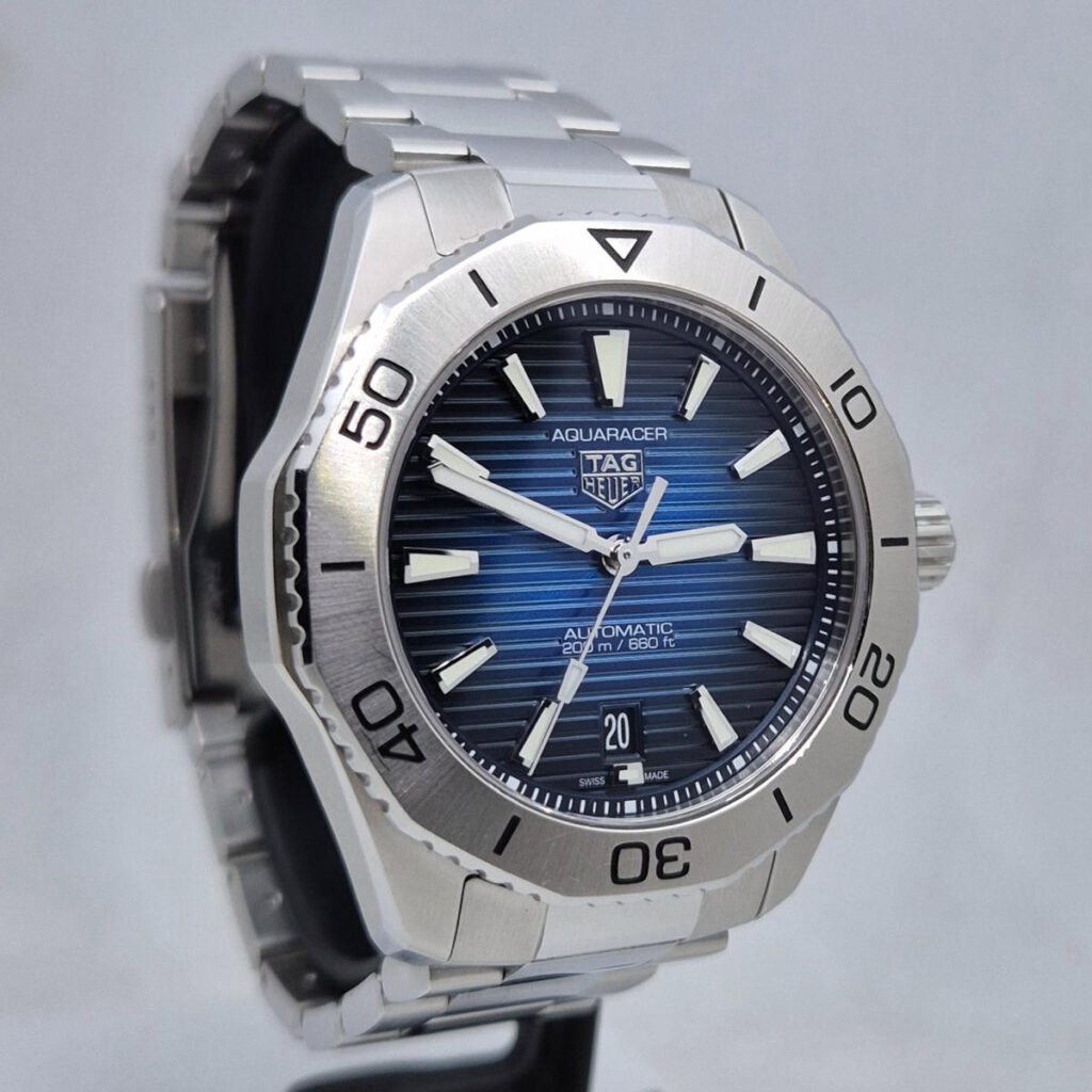 TAG Heuer Aquaracer Professional 200 Date – Ref. WBP2111.BA0627, Gebraucht – 7/14