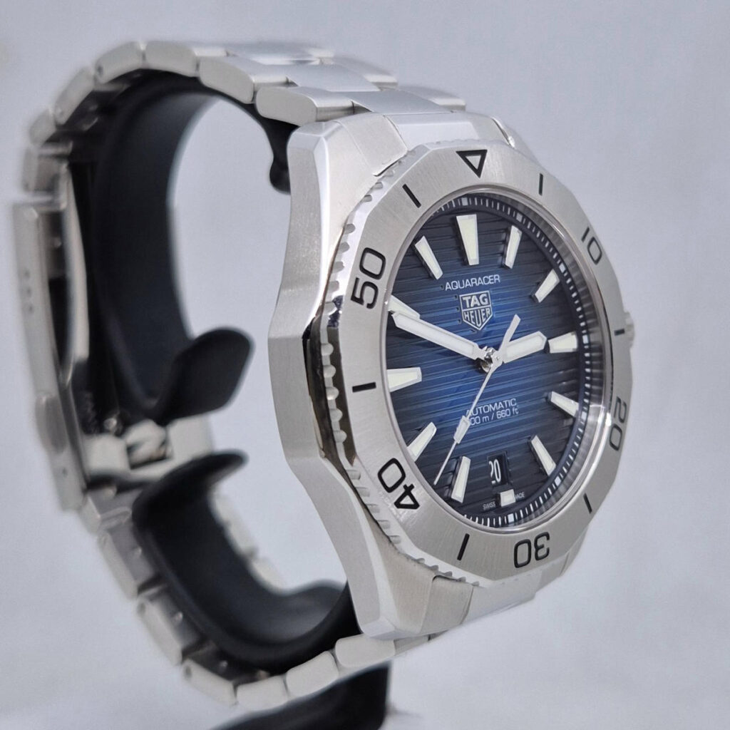 TAG Heuer Aquaracer Professional 200 Date – Ref. WBP2111.BA0627, Gebraucht – 8/14