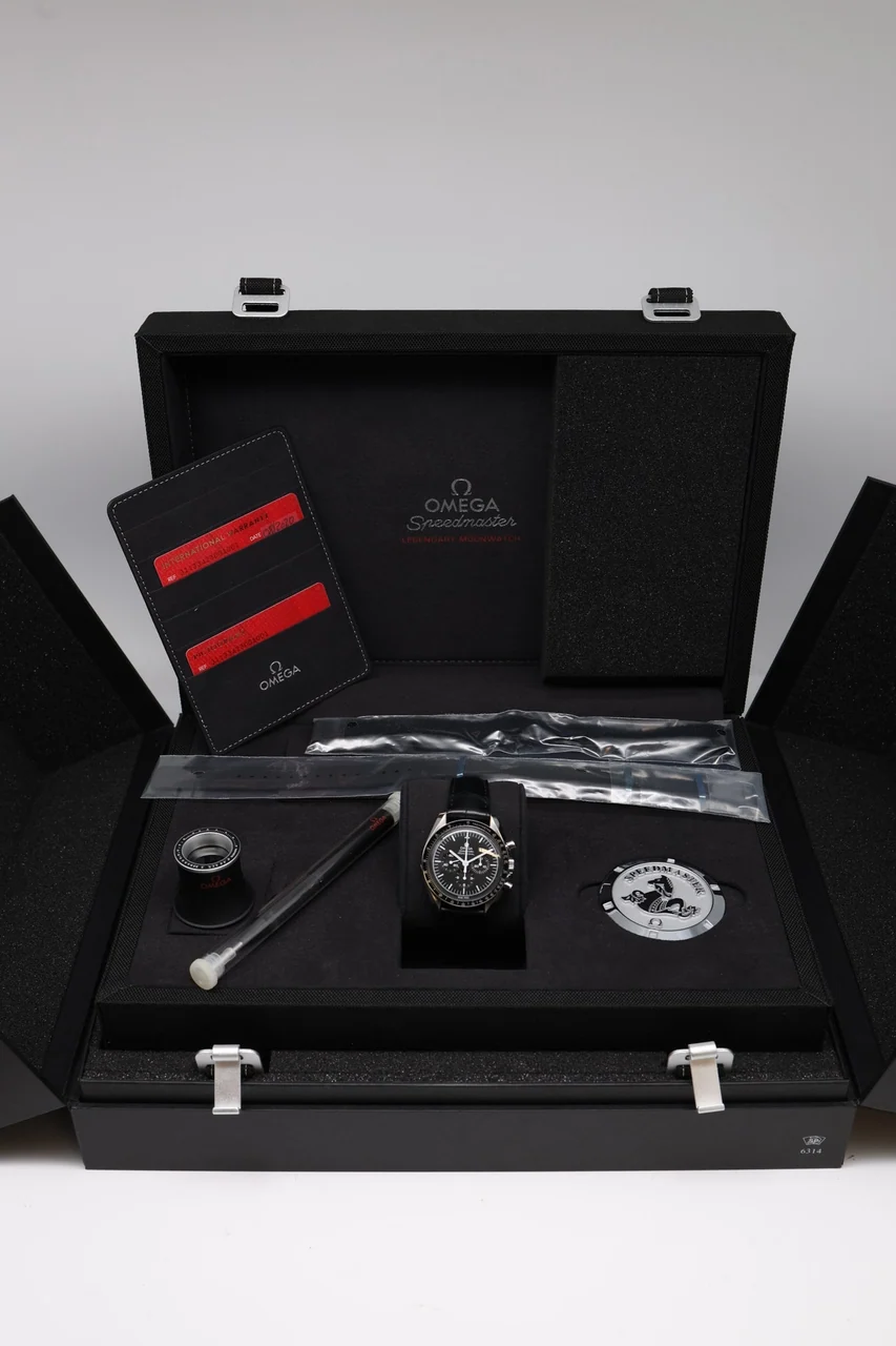 Omega Speedmaster Professional Moonwatch Hesalite – Ref. 31133423001001, Sehr gut – 10/10