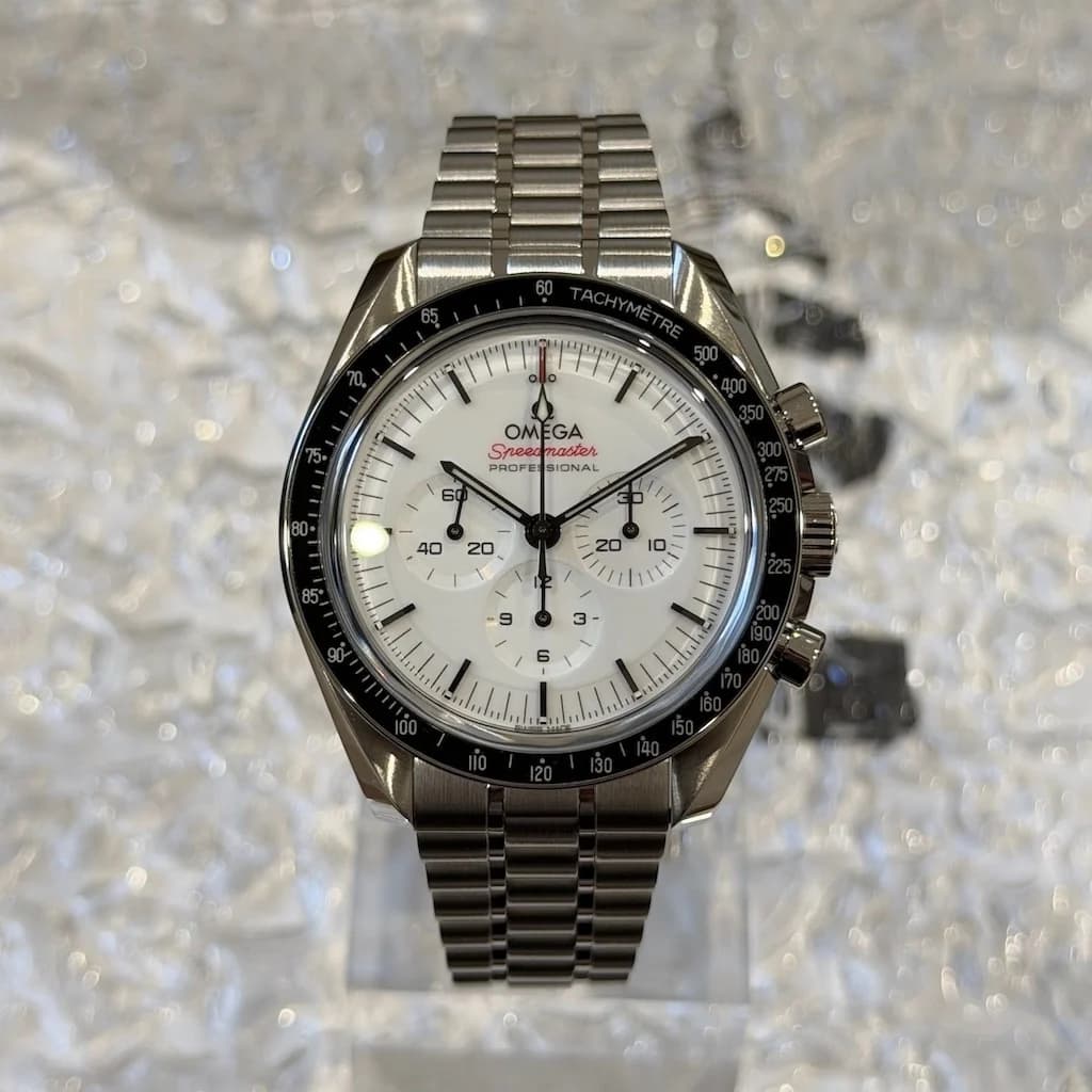 Omega Speedmaster – Ref. 310.30.42.50.04.001, Neu