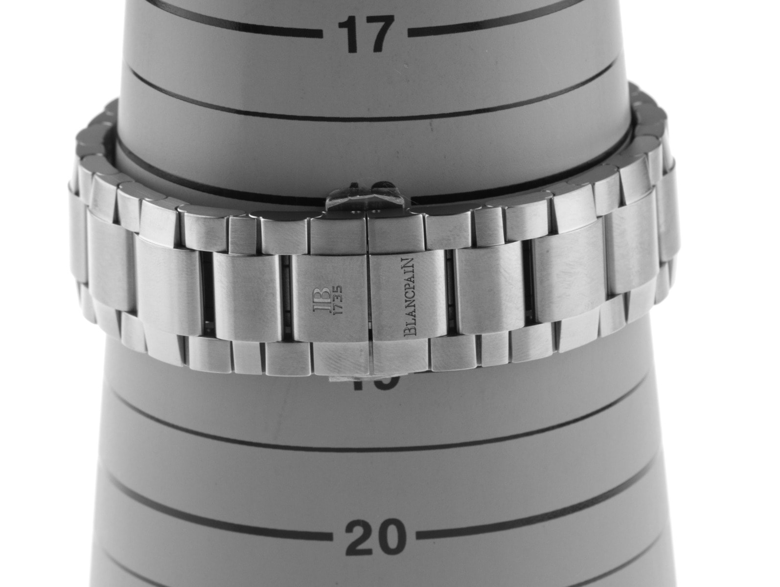 Blancpain Fifty Fathoms – Ref. 5010, New – 8/8