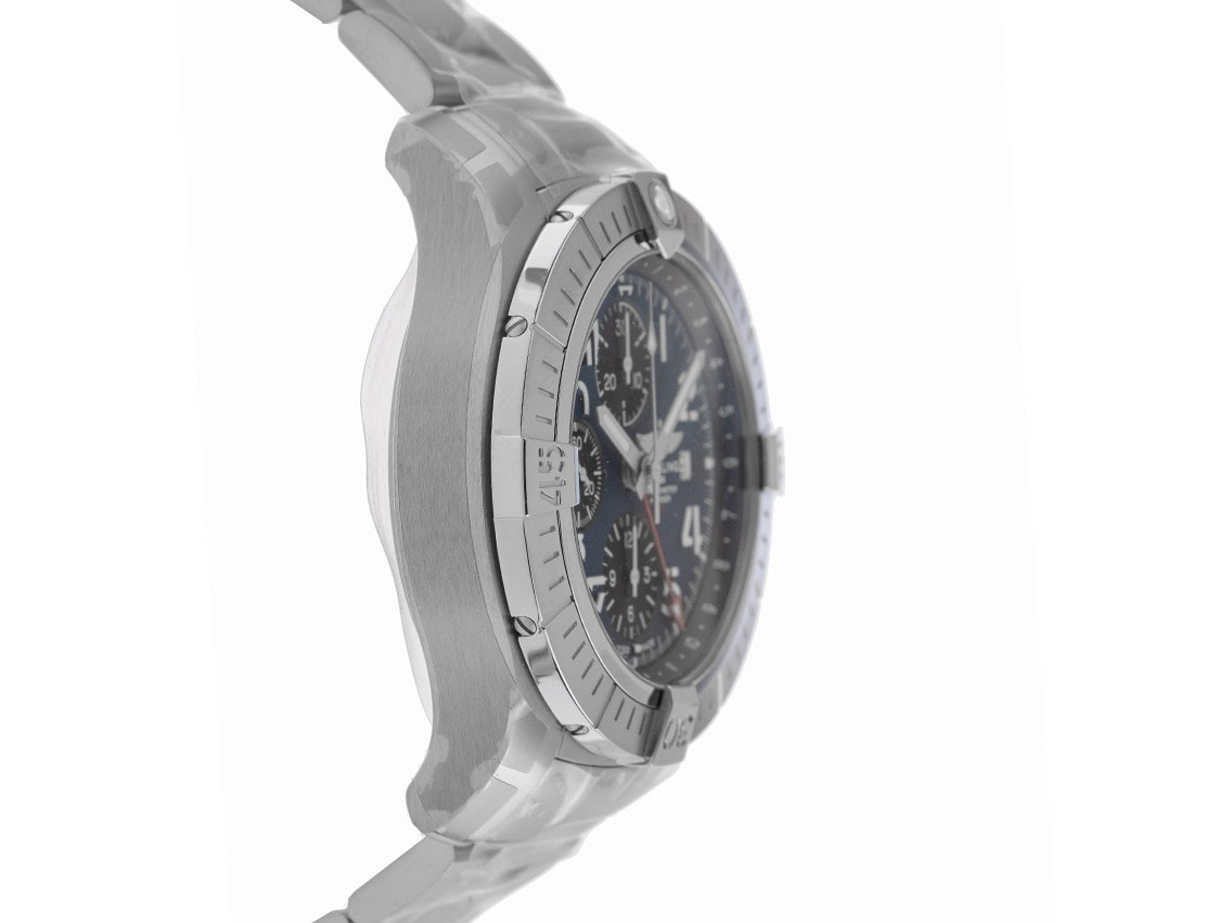 Breitling Avenger – Ref. A24315101C1A1, Neu – 5/8