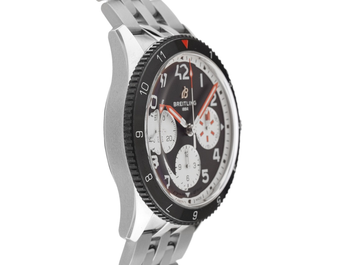 Breitling Classic AVI Mosquito – Ref. Y233801A1B1A1, New – 5/7