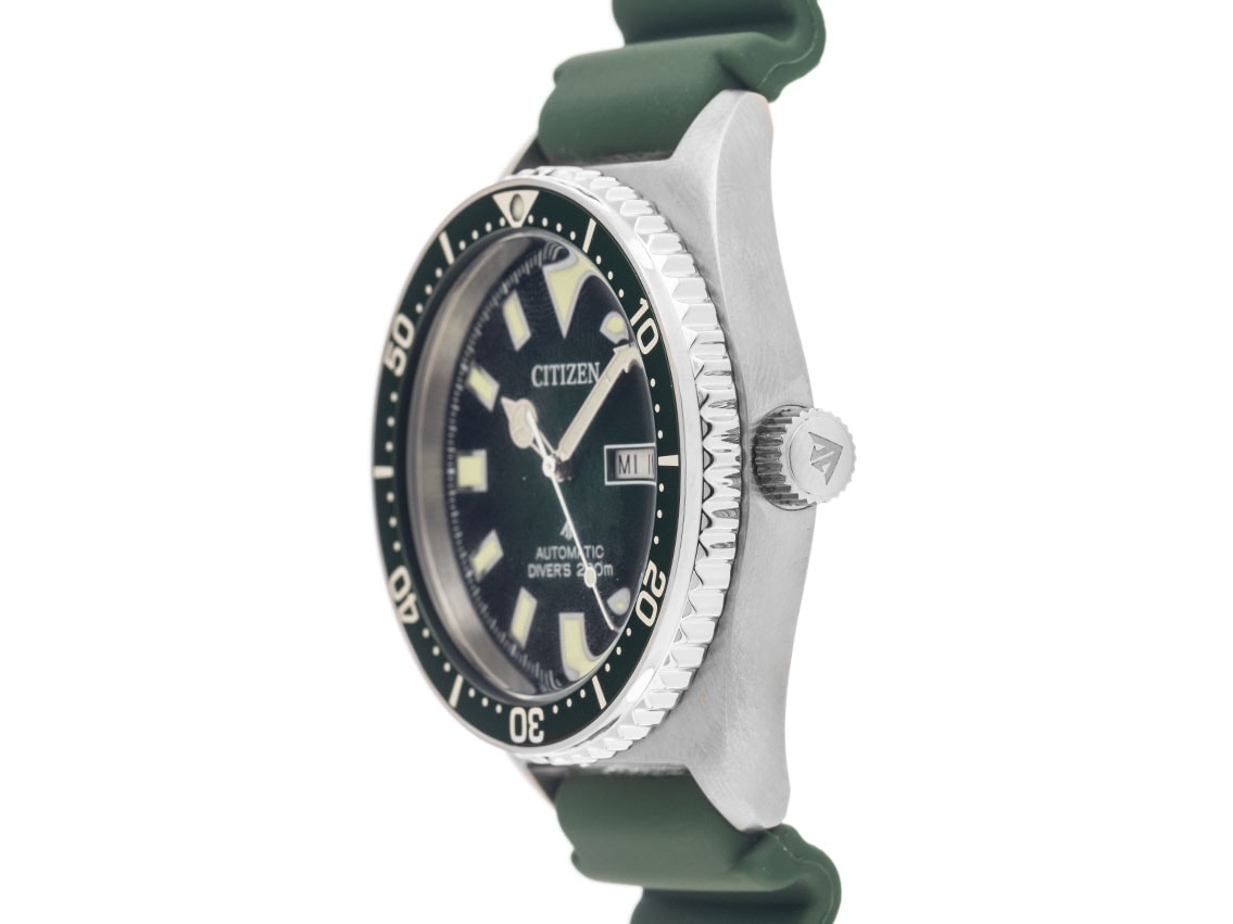Citizen ProMaster – Ref. NY0121-09XE, Neu – 3/6