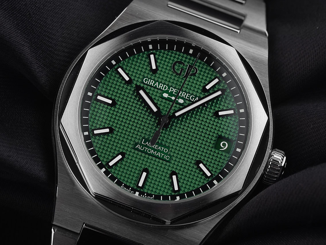 Girard Perregaux Laureato – Ref. 81010-11-3153-1CM, New – 3/7