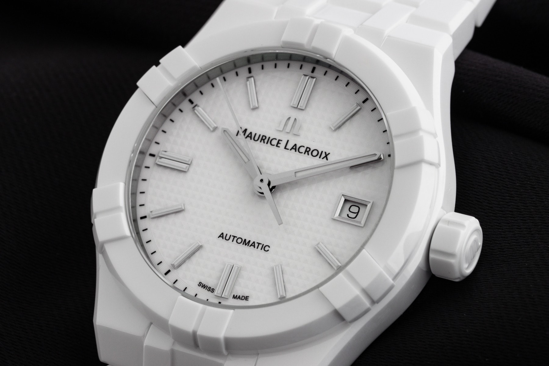 Maurice Lacroix Aikon – Ref. AI6007-CRM72-130-7, New – 3/7