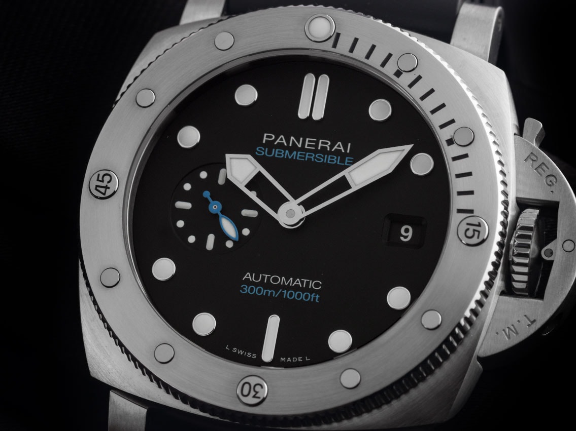 Panerai Submersible – Ref. PAM01596, New – 3/8