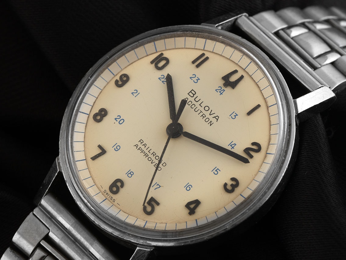 Bulova Accutron Spaceview – Gut – 2/9