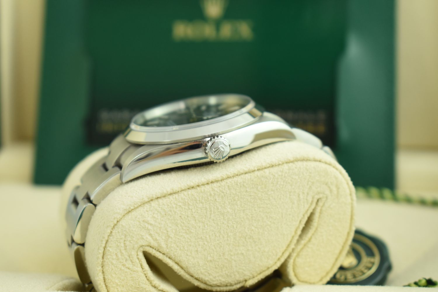 Rolex Explorer 36 – Ref. 124270, Sehr gut – 5/9