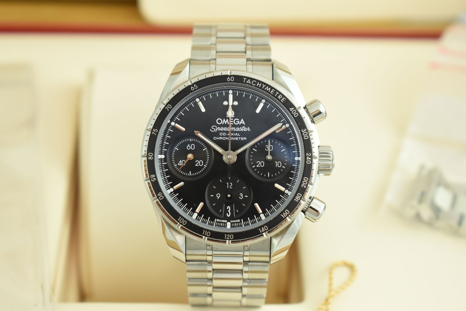 Omega Speedmaster – Ref. 324.30.38.50.01.001, Wie neu – 2/10
