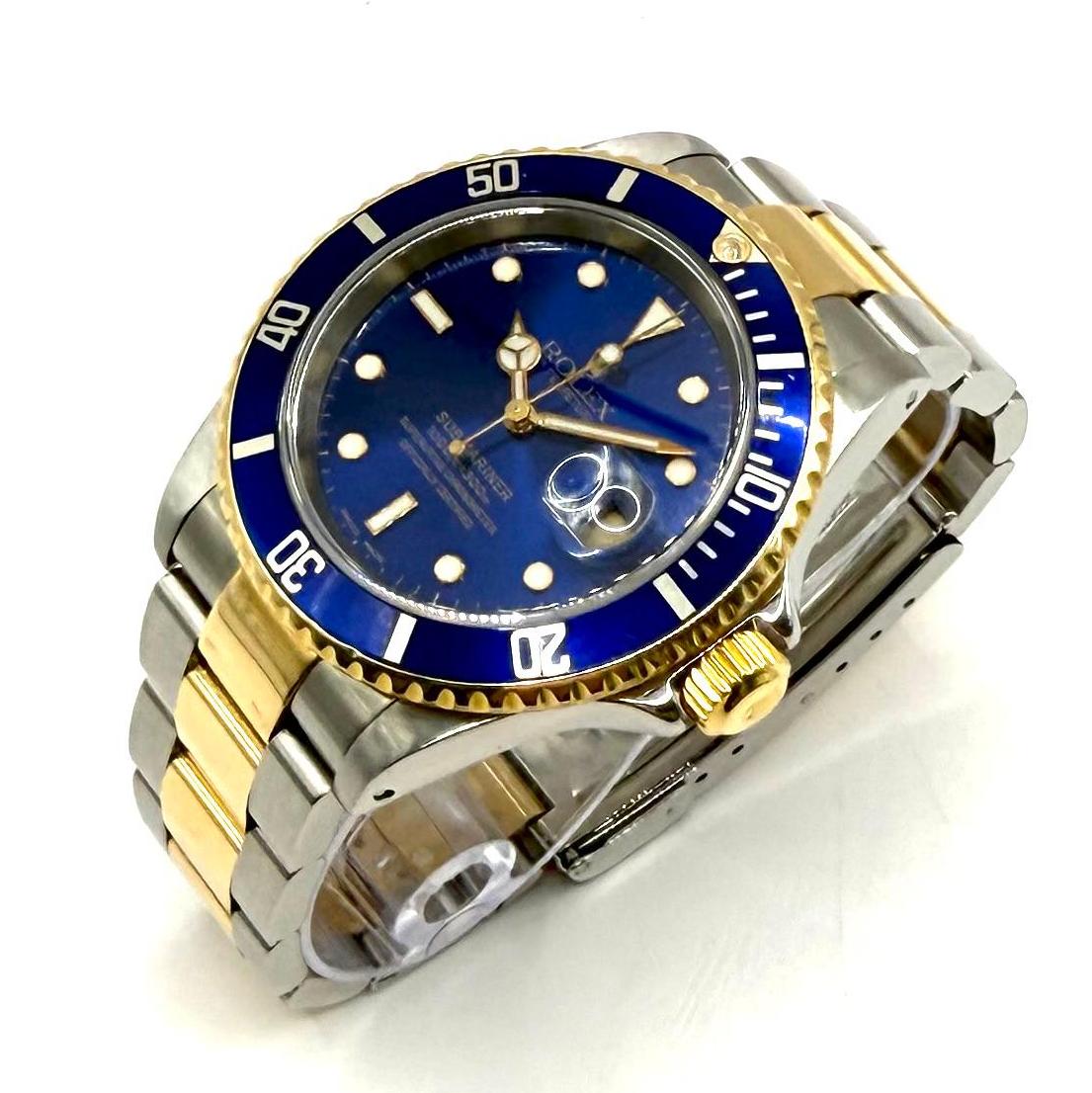 Rolex Submariner Date 116613LB – Ref. 16613, good – 2/3