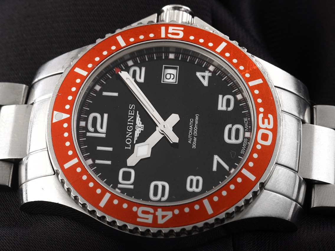 Longines Conquest – Ref. L3.694.4.59.6, Gut – 3/8