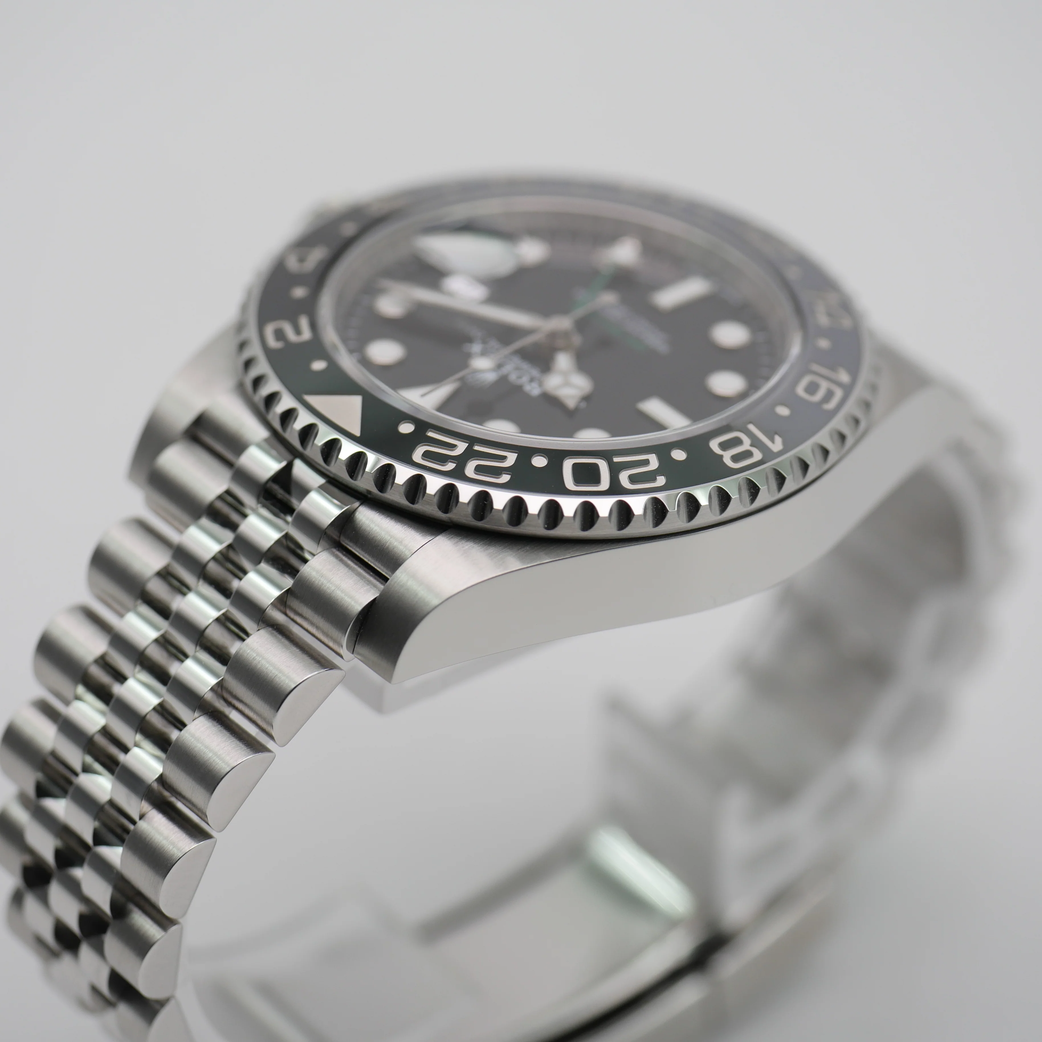 Rolex GMT-Master II – Ref. 126710GRNR, Wie neu – 3/5