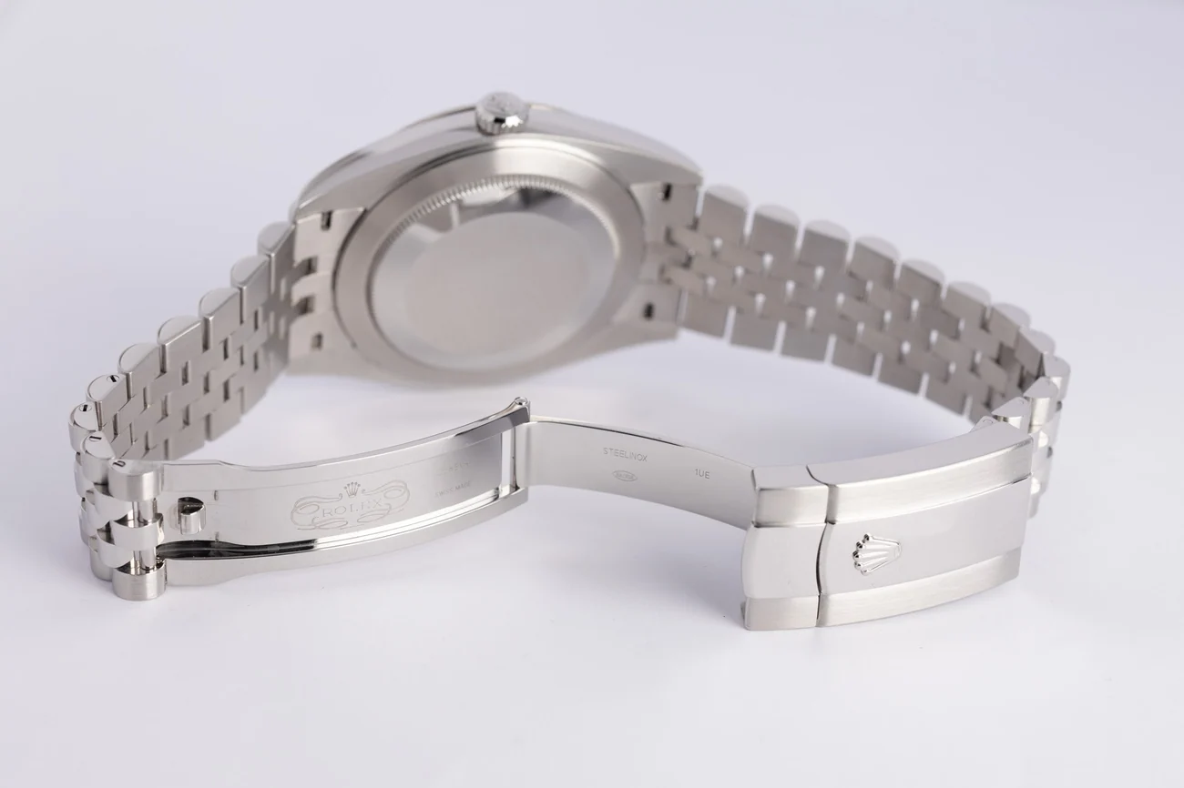 Rolex Datejust 41 – Ref. 126334, Sehr gut – 7/10