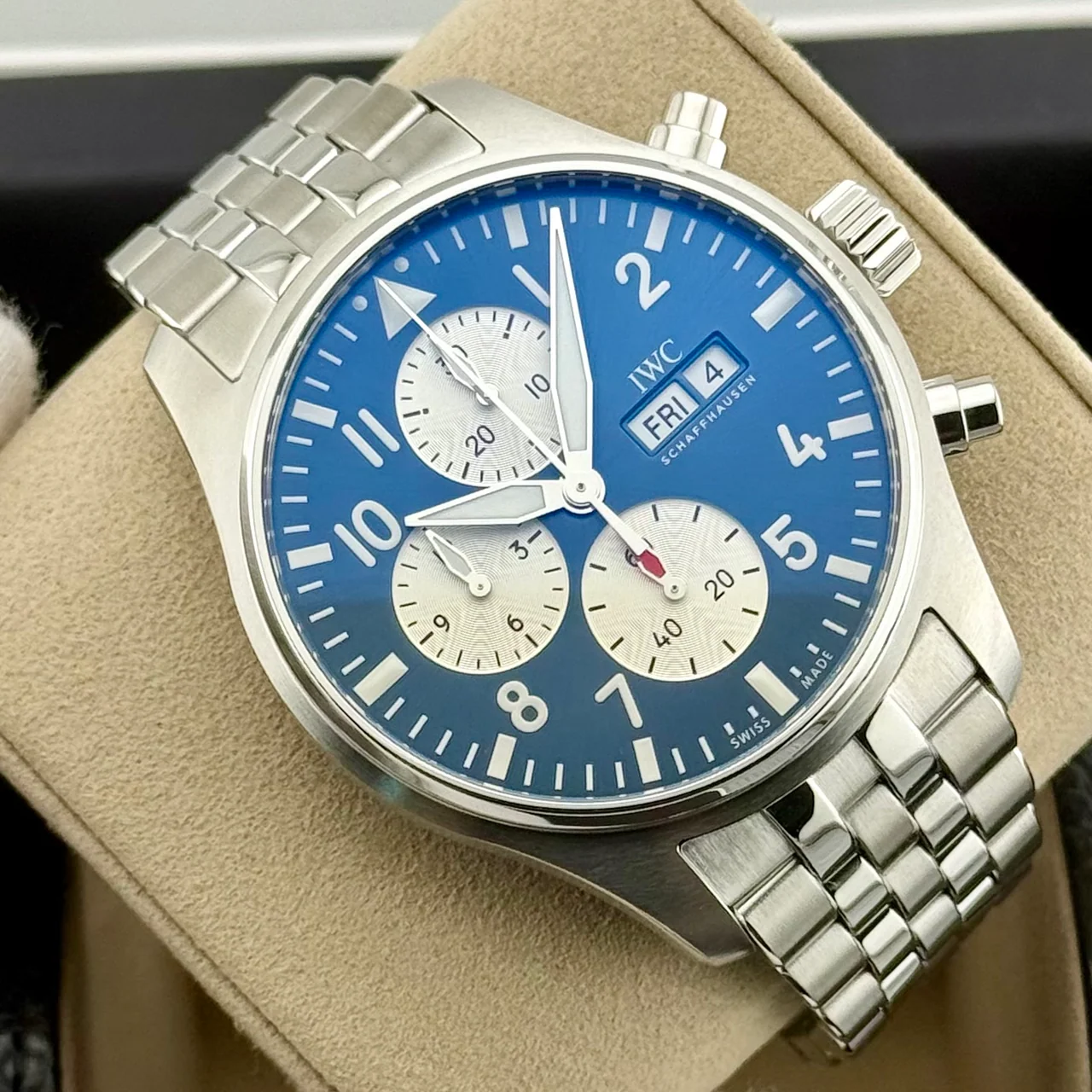 IWC Pilots – Ref. IW378010, Neu – 1/16