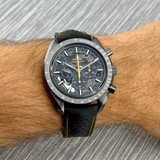 Omega Speedmaster Dark Side of the Moon – Ref. 310.92.44.50.01.001, Neu – 2/17