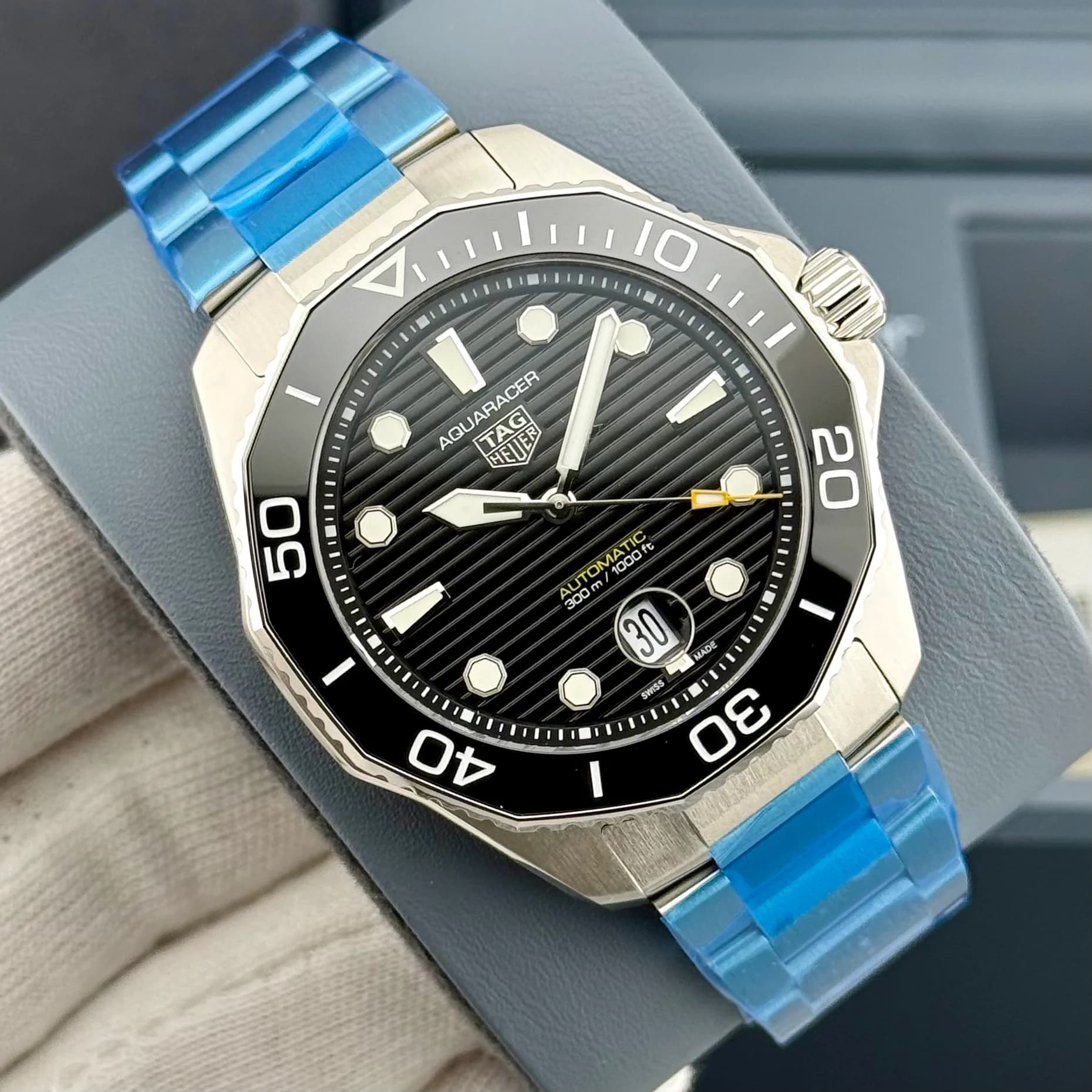TAG Heuer Aquaracer – Ref. WBP201A.BA0632, Neu
