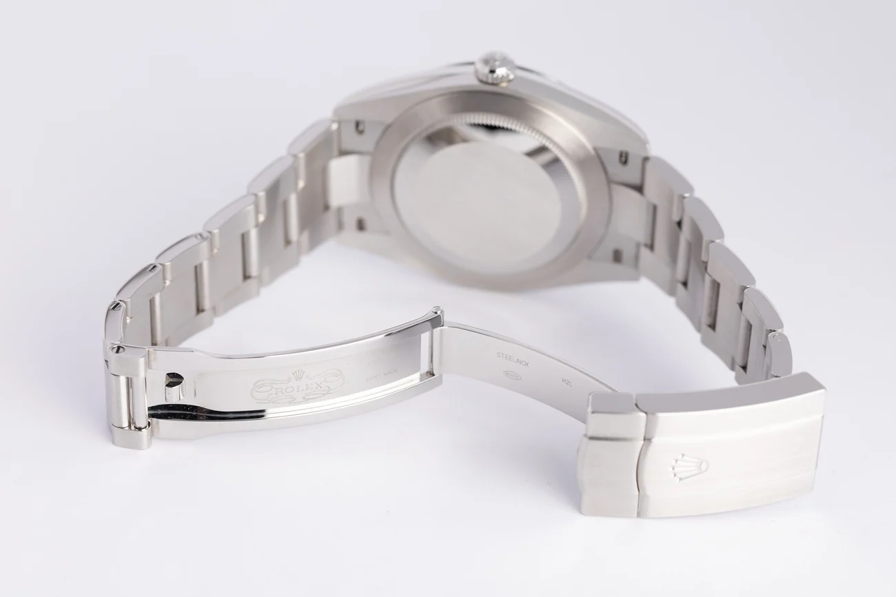 Rolex Oyster Perpetual – Ref. 124300, Sehr gut – 10/10