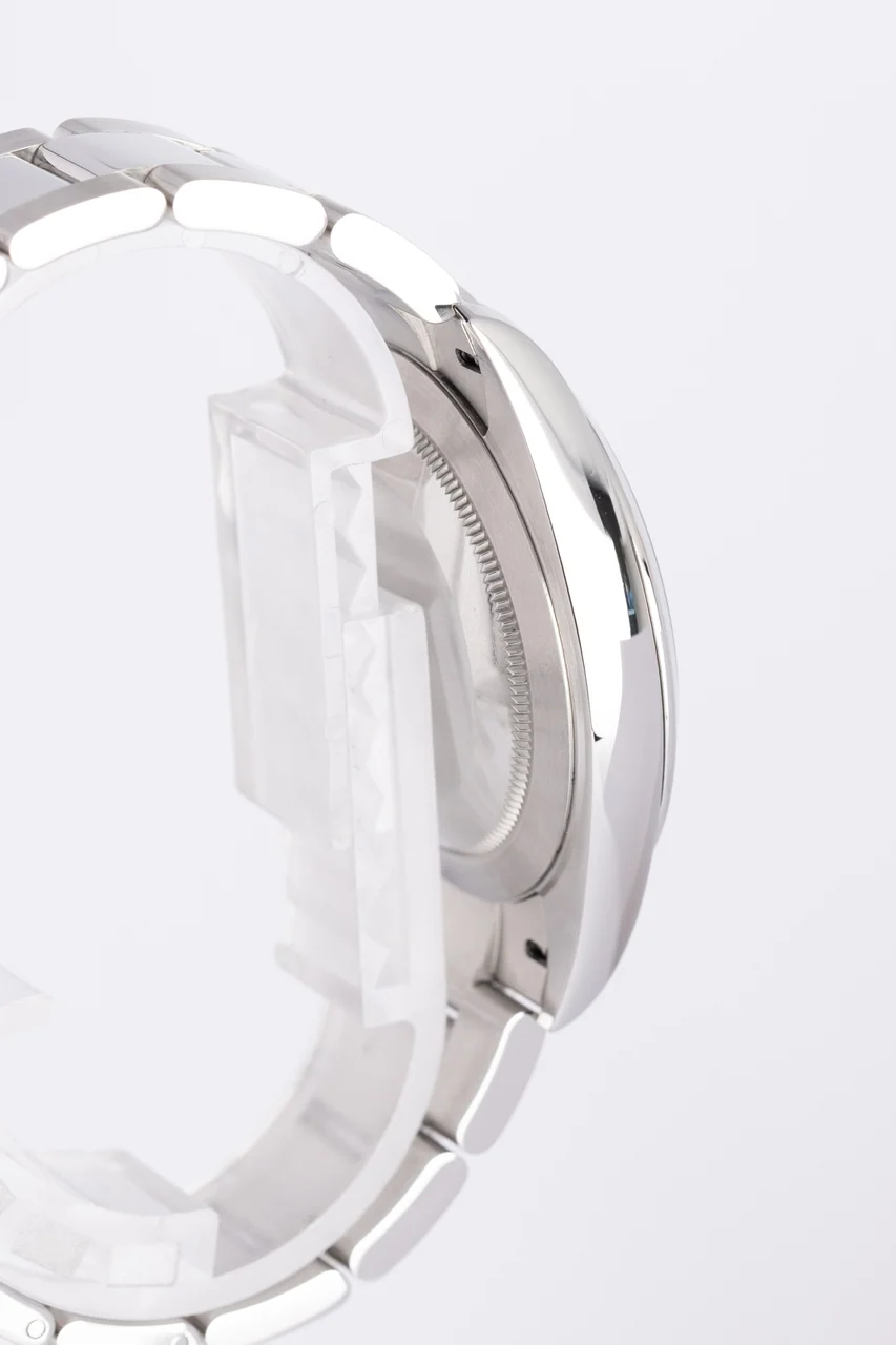 Rolex Datejust 41 – Ref. 126300, Sehr gut – 3/10